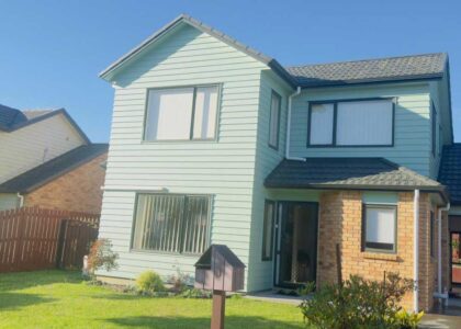 How Much Do Painters Charge for a Full House in Auckland